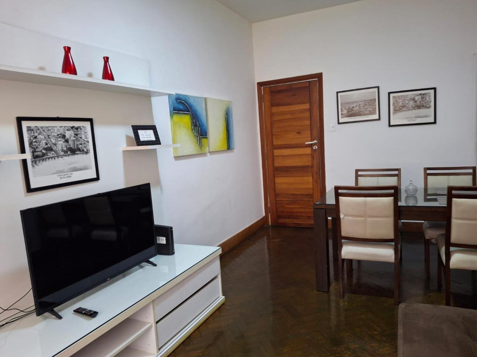 Copacabana Beach Modern Apartments - Rio de Janeiro, Rio de Janeiro